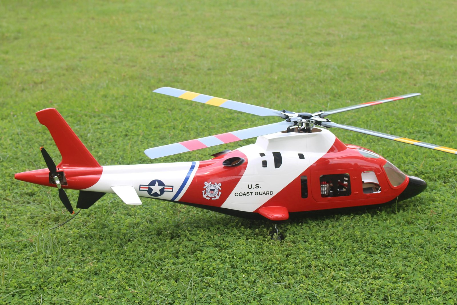 FLISHRC FL500 V2 A109 Coast Guard 500 size scale RC helicopter outdoor view